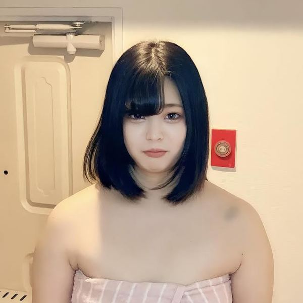 I persuaded a Bimbo girl I met on the app to take a picture and shot it without permission Review privilege High image quality Ver