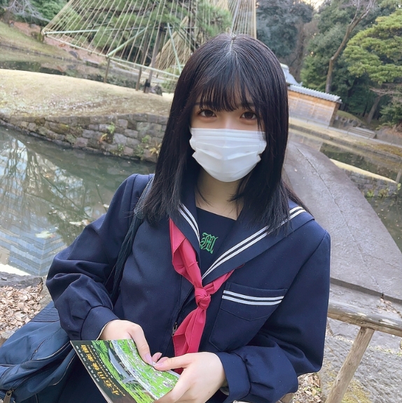 ptpjqqnsnjz I had a forbidden relationship with that immature girl who was so cute that I wanted to get it dirty again and I ejaculated without using contraceptives in her body