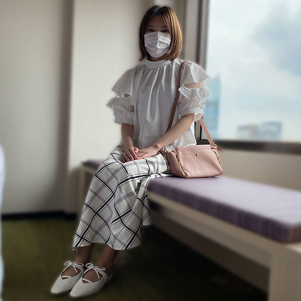 Limited quantity 930pt 4K bonus included snonqyzj Individual shooting A French man who saw a video of a regular married woman sent me an enthusiastic e-mail saying that if he could meet he would take over the debt so I made it happen First day