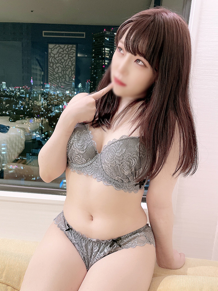 Beautiful Breasts x Beautiful Girl 3P with a Woman Miina 19 Mysterious Perverted Beautiful Girl Lovey-dovey with a Girl Ikuiku 3P Amazing Blowjob Handjob Pissing and Panting in Agony With Luxurious Bonus