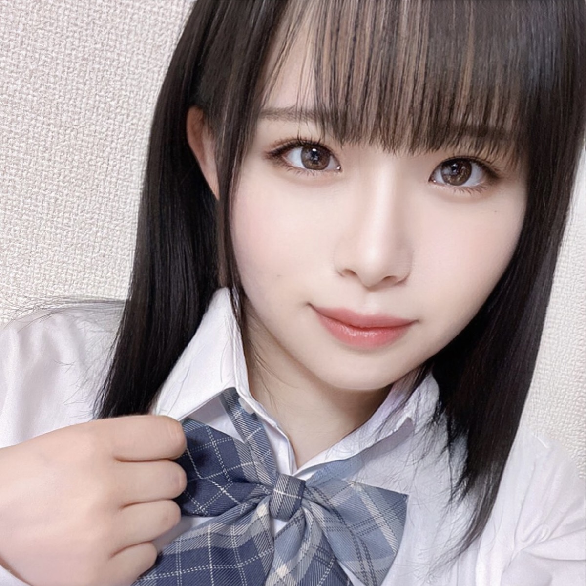 From loss of virginity to legend A super dangerous l**i girl who has longed for Mel-chan and has been DMing her was a legendary girl whose head is full of erotic things