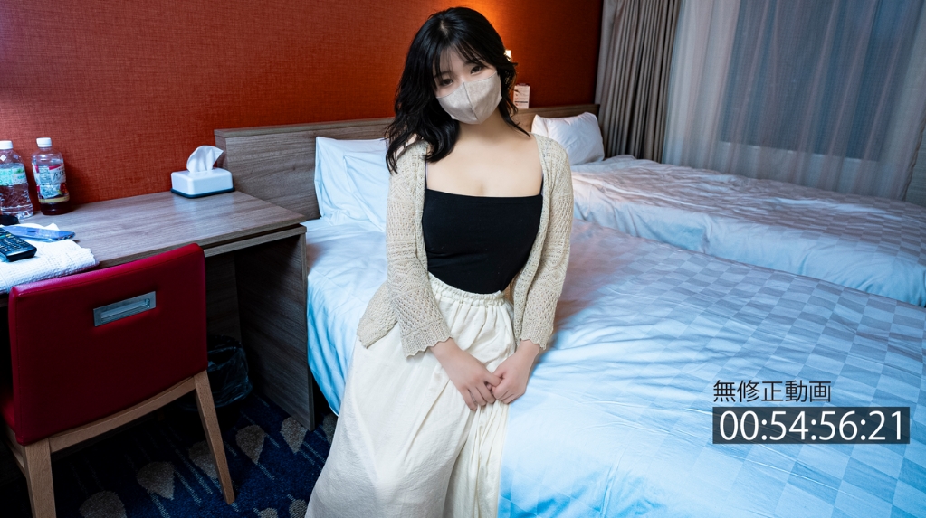 Danger of being found out by a young lady I wanted to tease her face before my debut A music college student who is set to make her professional debut appears despite knowing the risks