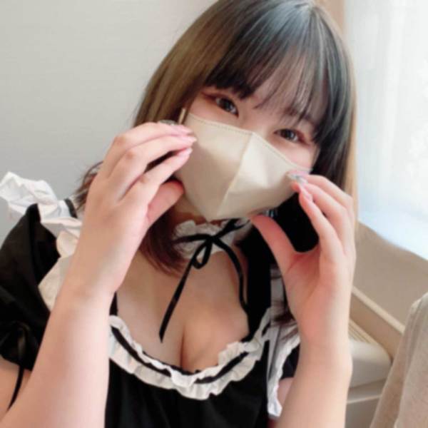107 A maid with big bouncy breasts gets excited and gets close to the inside of her uterus with plenty of uterus directly injected and creampie completed Massive ejaculation with a soothing pussy with both hands