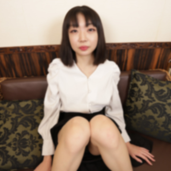 Uncensored A college student cafe clerk with big eyes and cute like a doll gets fucked as much as he wants by a creepy old man with an age difference of over 40 and creampied with plenty of stinky sperm