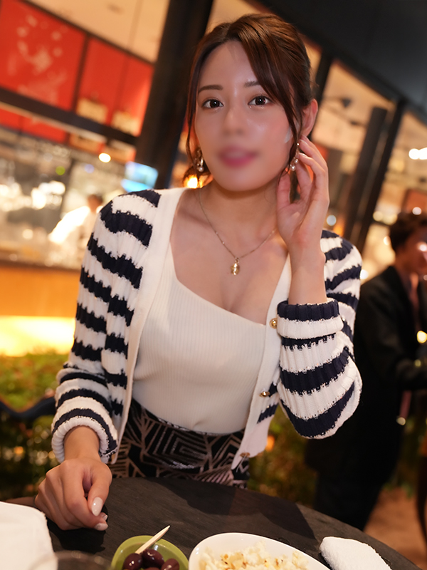 First time limited quantity Continuous creampie as much as you want snonqyzj Too beautiful Echiechi sister Ruru 26 years old