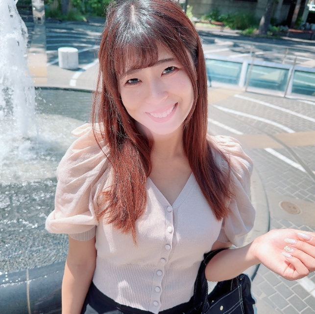 No Sex-loving nurse apprentice Ayano-chan 20 undergoes a physical check-up at night and has continuous convulsions Additional benefits available for 3 days only after release