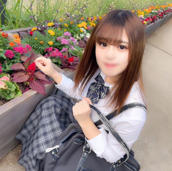 The first shoot is limited to 3 days with her face exposed She transferred to a school 2 years ago She has big breasts and has grown into an adult body Feeling a sense of immorality she ejaculates twice in the vagina without contraceptives