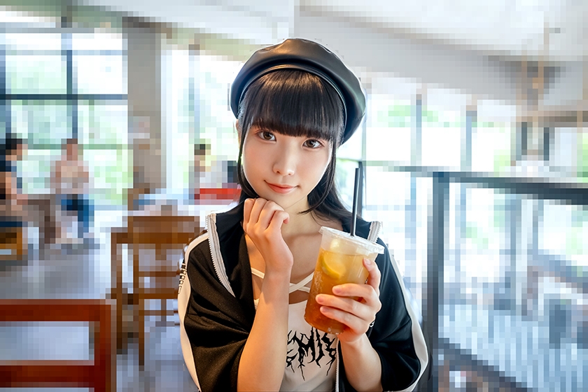 A frustrated student who came to have an affair with her boyfriend, a toy, and a cowgirl position, and an innocent beautiful girl who has only had lukewarm sex with Hajimete, uses a violent piston that penetrates deep into the vagina of her extremely narrow pussy. Netori breeding