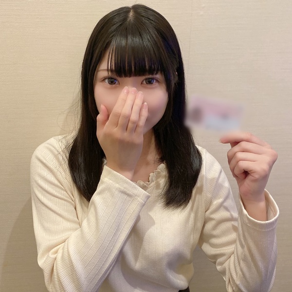 Sugi who is too weak to be pushed by big breasts Jk Momo-chan made me swallow cum at a net cafe and in a hotel without permission I may have gotten pregnant even though I am a Jk
