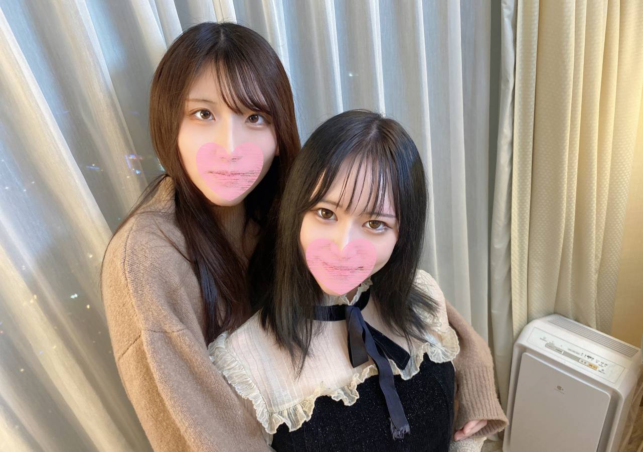 Playing with famous people and toys at Ikenikurin