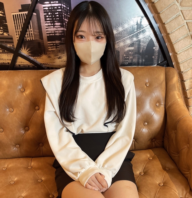 [Amateur POV #018] Super talented 18-year-old Mio-chan is extremely charming and has a lot of fun and is extremely cute and creampied by a JD [review bonus included]