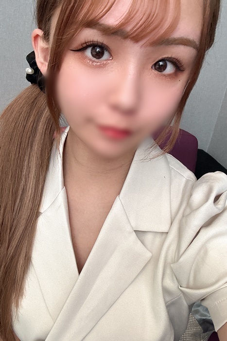 Cosmetic user with lots of SNS followers Tuber Dai