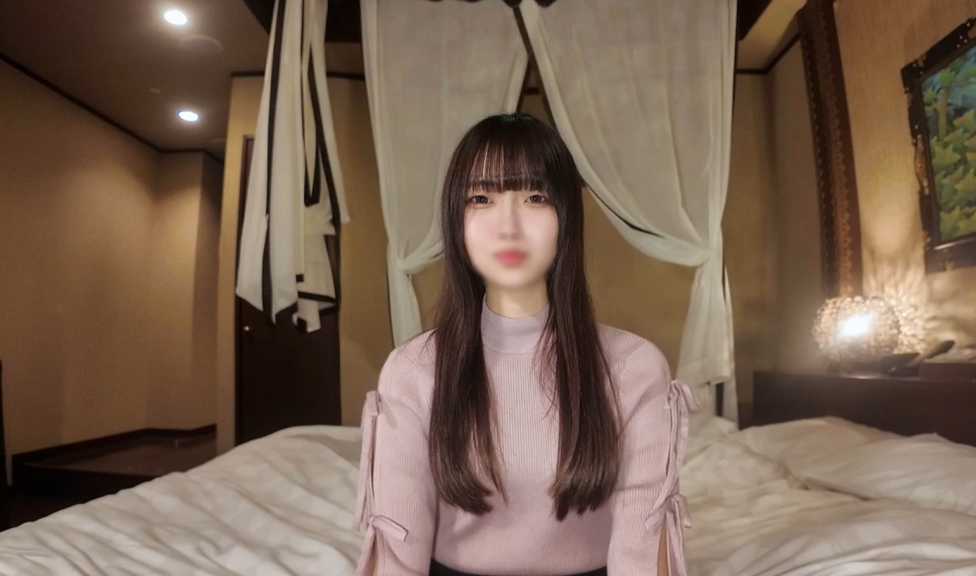 Undergraduate student on first shoot, squirting convulsions: "Something's weird!!!'' It's a feeling I've never experienced before, completely broken, and ends up creampied
