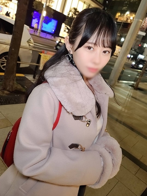 First time limited quantity Amateur individual shooting Anime voice massive squirting Mikuru 21 years old creampied raw by a Moe angel