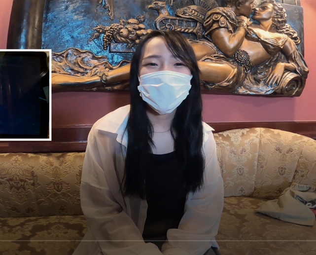 [Limited to the end of the month] Having sex for the first time in my life since my first boyfriend, I'm so embarrassed...Misaki (19 years old JD C cup) teaches pleasure to a healthy, naive, pure body [1st Gonzo]