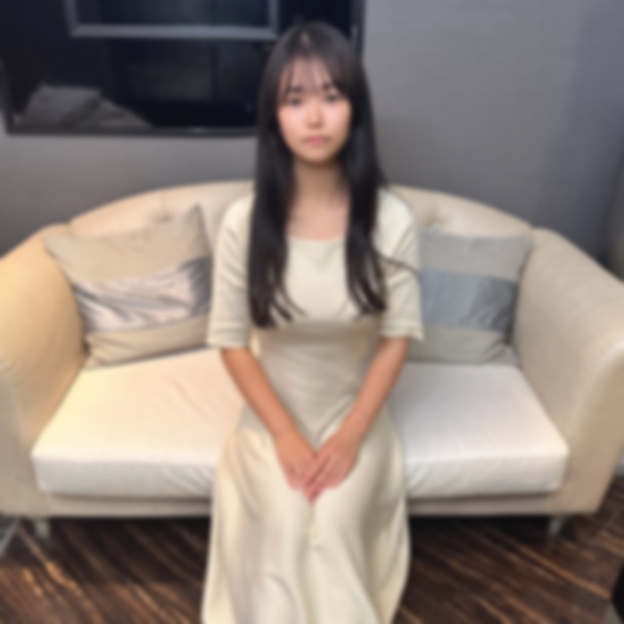 19 years old pure classy pure beautiful black hair beautiful legs E-cup Chinami-chan serious juice dripping vaginal orgasm instincts exposed rich creampie sex