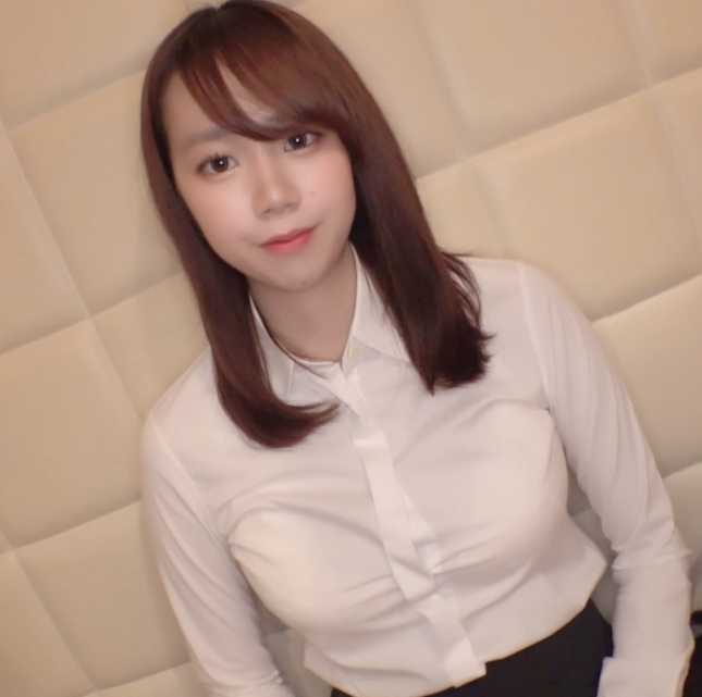 [First shot] Haruna, 23 years old, a natural fair-skinned I-cup insurance saleswoman, has continuous vaginal thrusting sex that she loves, and a large amount of semen is ejected on her obscene big-breasted body [Beware of bouncing breasts]
