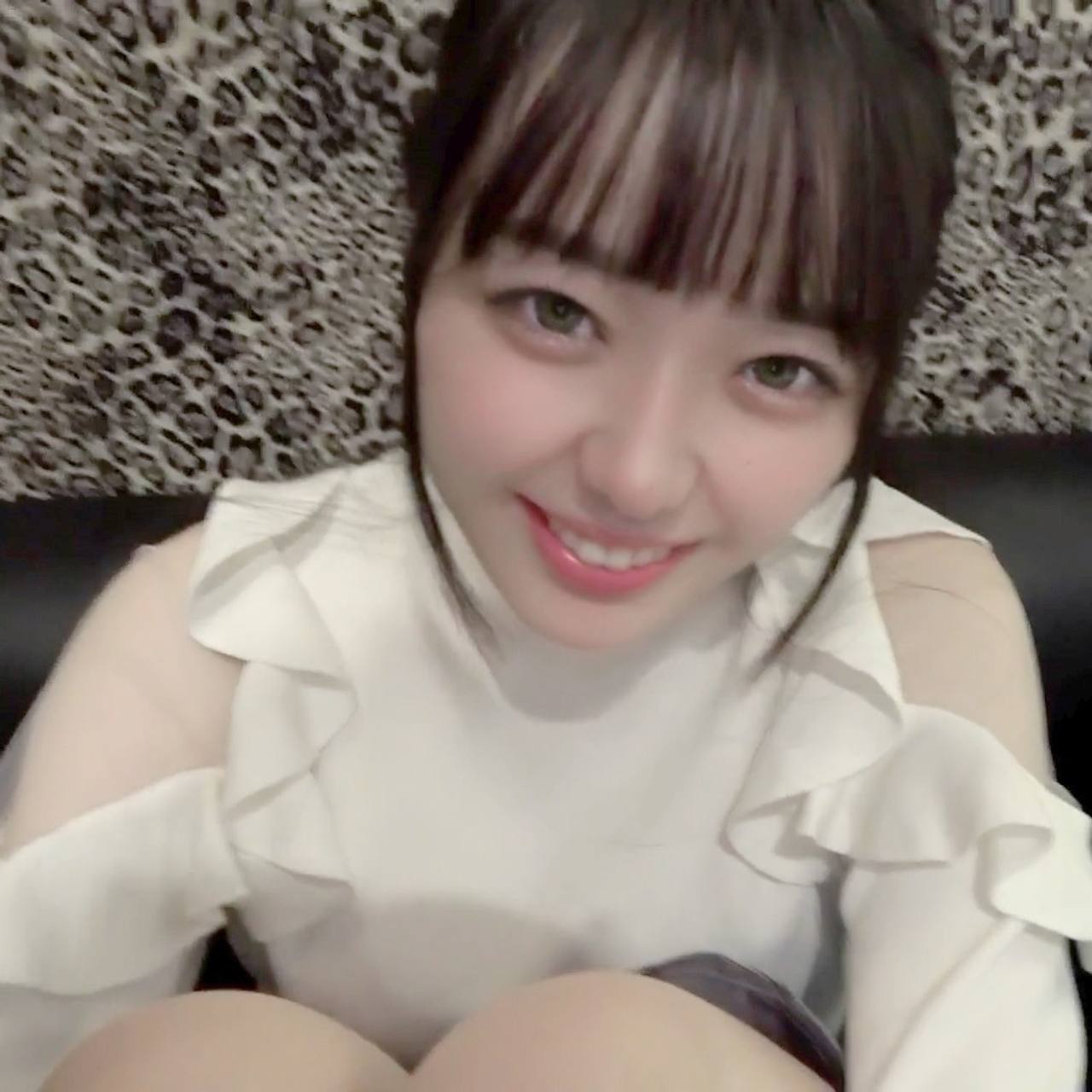 [Facial sample included] “Former popular idol, absolute center” makes a shocking appearance on FC2 with her true face fully exposed