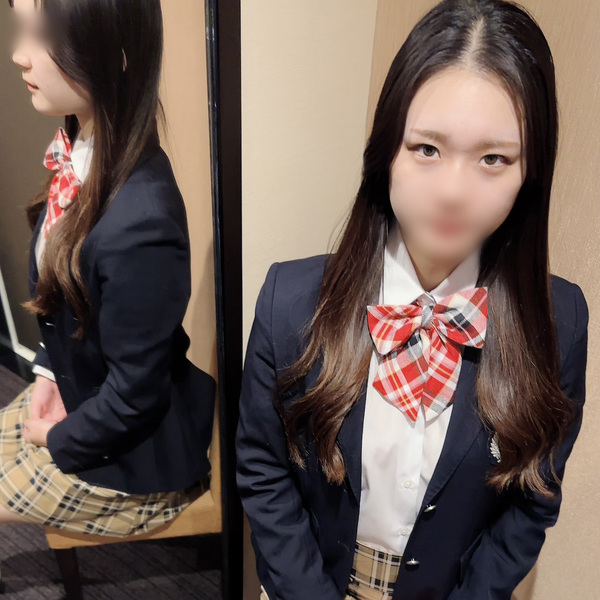 No I made Kaede-chan who belongs to a model agency wear it and tied her up She has beautiful legs that look good in a miniskirt and loose socks She gets funds for studying abroad by creampieing her