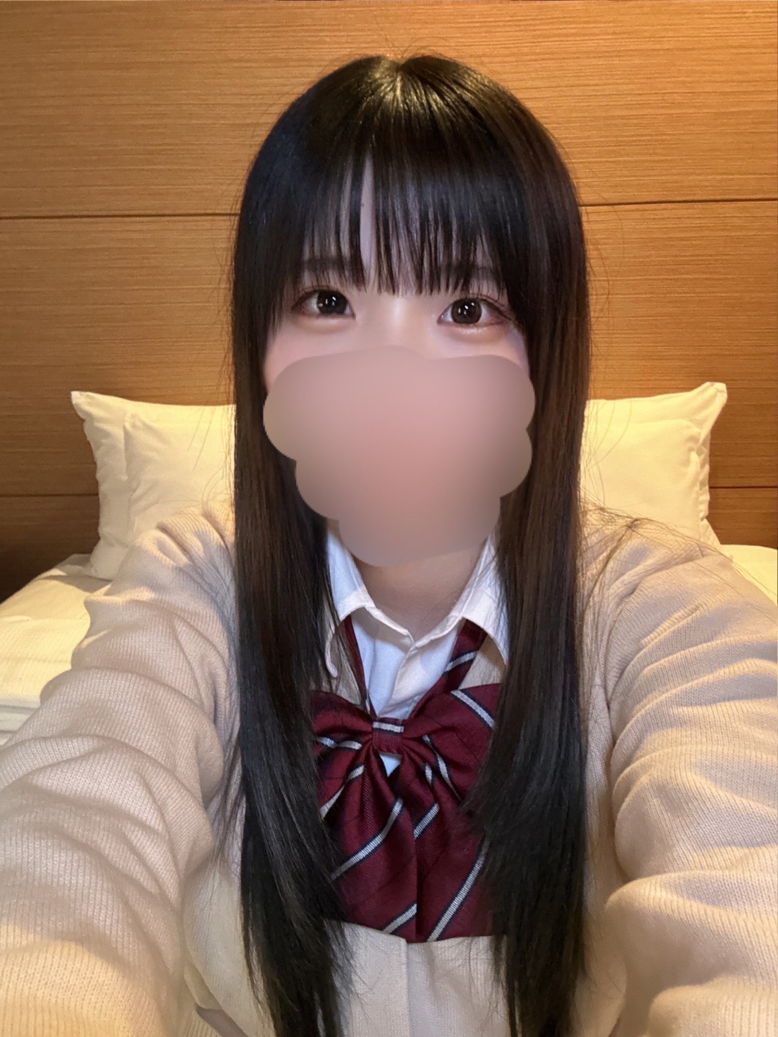 FC2PPV-4314125 Not for resale Limited quantity Absolutely beautiful 18-year-old Tsubasa-chans slope-like body has been made to swallow sperm twice during her life