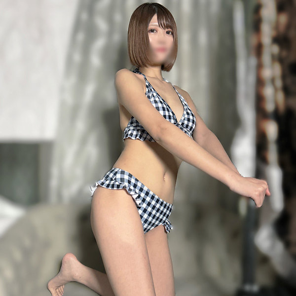 I waited for the gravure idol at the end of the photo session and the sense of immorality of having a raw creampie at the night photo session was terrible