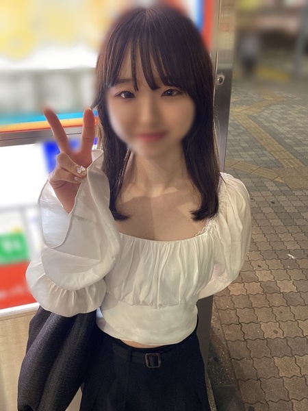 2 works Yui-chan a black-haired fair-skinned beauty with bristly manic hair and a super slender figure is fo**ed into sexual training where her weaknesses are seized and she is treated like a tool to be r**ed as she pleases She cries and loses her reason