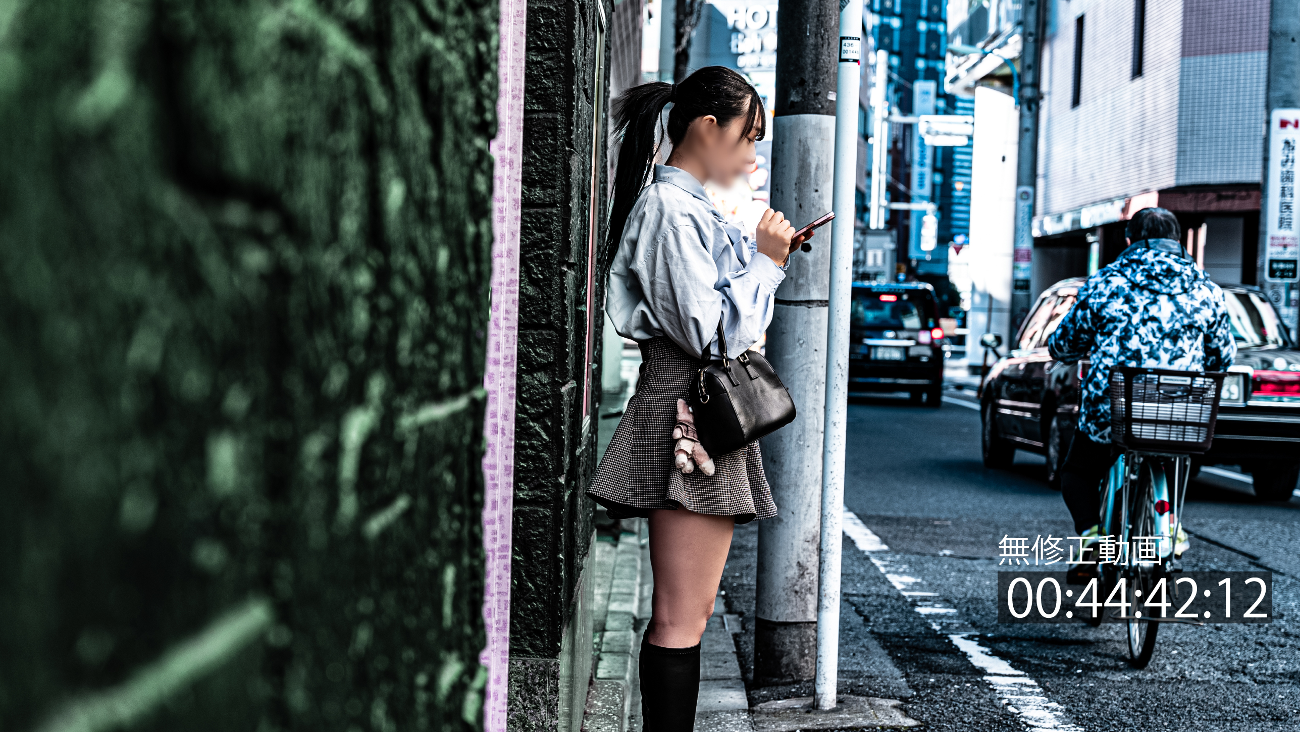 The crazy race of Kabukichos young daughter gets creampied twice