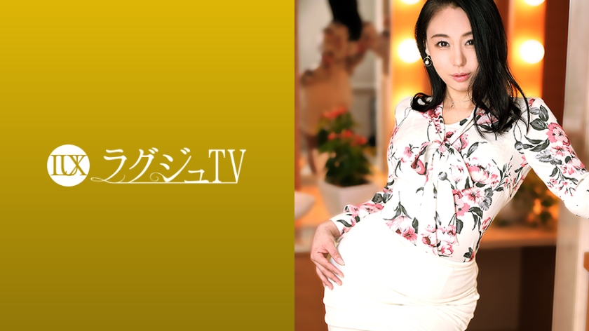 Luxury TV 1384 I wanted to experience this before leaving Japan...'' The chairman's wife who wants to be cuckolded plays with Luxury TV for the last time. Her seemingly bottomless sexual desire and mature sexual sk**ls make even the male actors even softer. Taste other people's dicks with her lewd body and expose your instinctive sex in front of the camera [Uncensored L**ked]