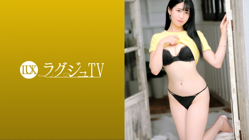 Luxury TV 1501 I get excited when people watch me... A daring graduate student who wants people to see her having sex appears. She has a neat appearance but has a strong sexual desire. She loves sex and climaxes while showing off her dedicated blowjob and hip-shaking techniques. ascend to [Uncensored L**ked]