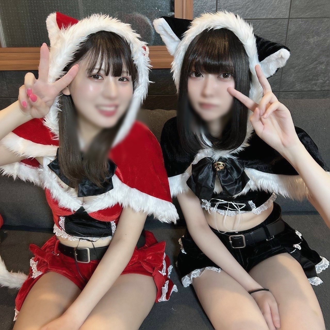 Christmas party 3P with the office lady who ranked 1st in 3P in 2024 and that girl who just graduated from uniform