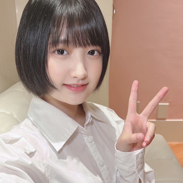 [First shot] A-chan, a 21-year-old legendary JD beauty who has been offered an offer by a certain major company, is pregnant by raw insertion into her slender body with pure white beautiful breasts and a large amount of thick sperm inside her!?