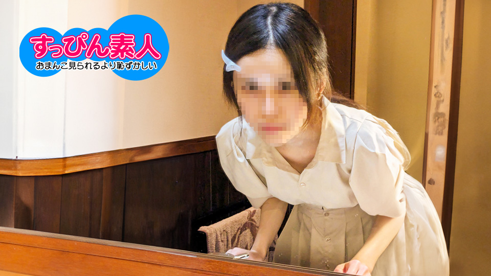Real face amateur: A very slim and slender girl who is beautiful even without makeup