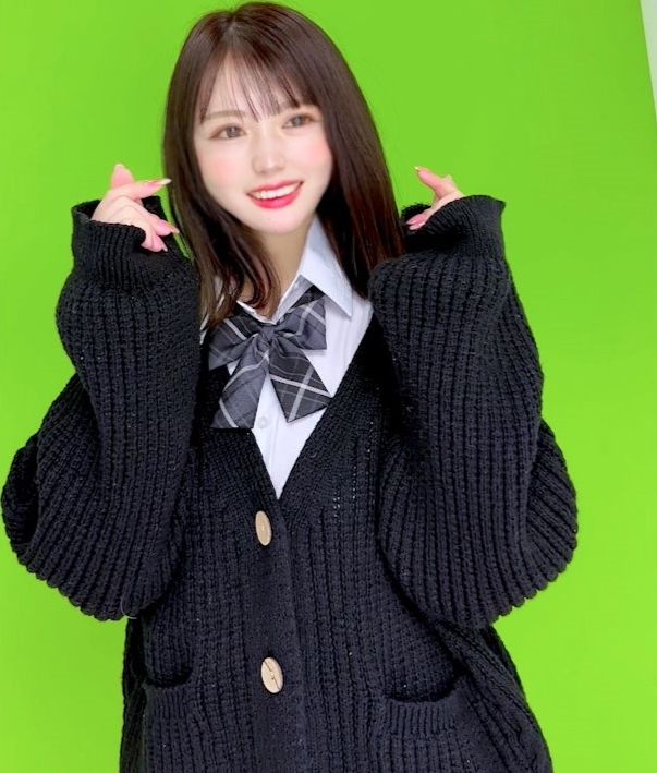 [Soon to end] "18-year-old TOP influencer'' born in the Reiwa era - One-time private private shoot showing her true face - "No spreading'' 4K ultra-high-resolution shooting made possible with the highest performance fee ever - price increases sequentially