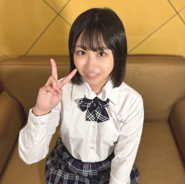 Screaming all-powerful challenge KAWAII big raw Bonus comes with the most screaming anal sex ever Suzu who has little experience moans and goes crazy with a big dick that goes beyond imagination during raw sex with Suzu who is proud of the transparency of an idol