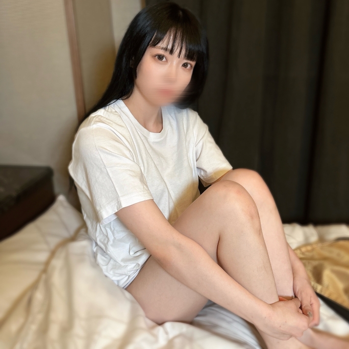 [No] [Creampie] There is a bonus that a beautiful breasted girl with a boyfriend can cum with someone else's dick