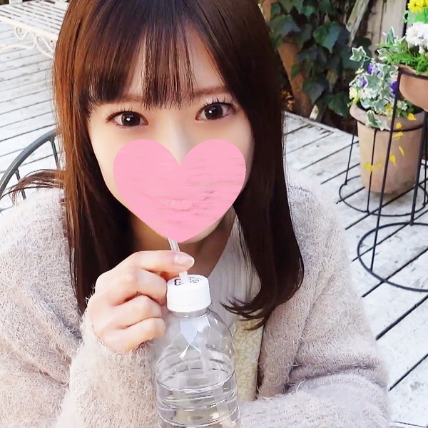 Squirting Hina an idol-class female college student has her sensitive Mako squirted for the first time in her life and gets 3 dirty semen on her face