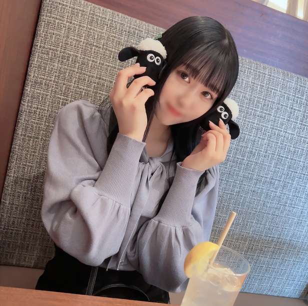 A 21-year-old professional who is too obedient and defenseless to seduce the man of the world for 3 days only by showing her face Completely Knock Out A 21-year-old professional who is completely obedient and defenseless She is completely obedient and creampied without any questions asked