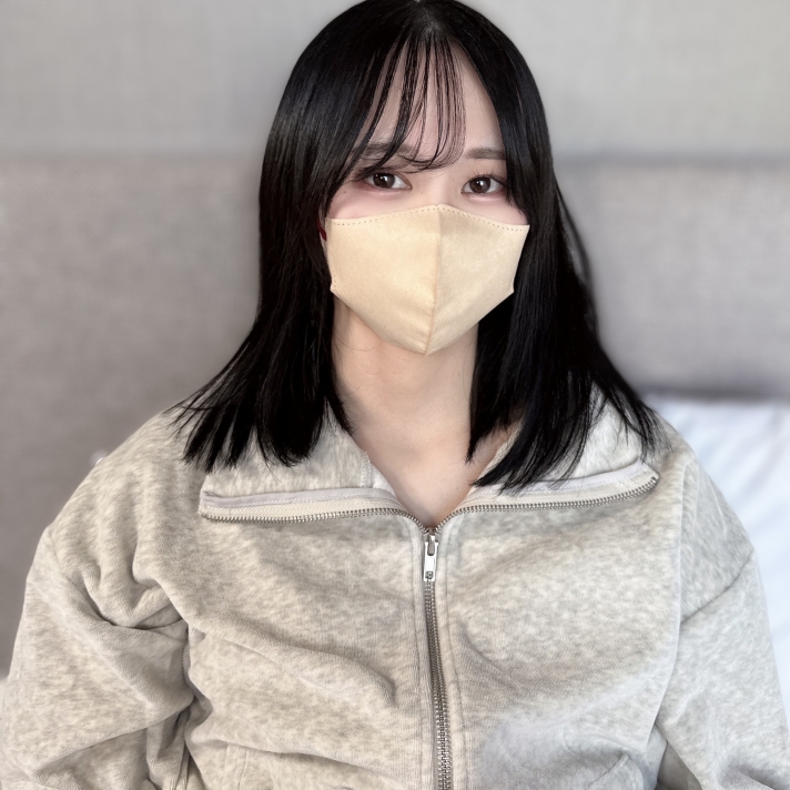 A long-awaited new work by a beautiful woman [No] [Creampie Round 2] Reunite with a beautiful woman with a legendary idol face and kiss her a lot and creampies *Bonus included