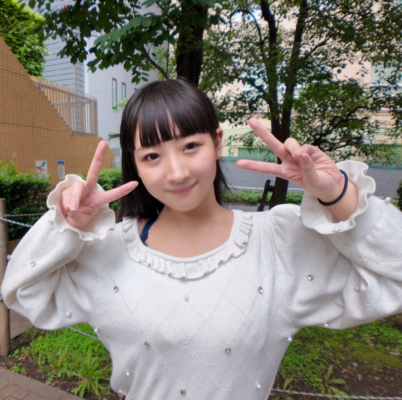 Director: 20-year-old female university student: "Is this one of the lessons?? A pure girl becomes the prey of a perverted director...