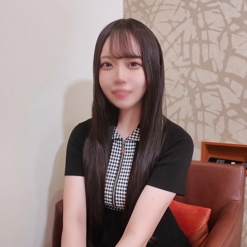 A band girl with a great figure and frustration, J/D, is in a hard insertion deep inside her vagina, and she cums with eyes "I haven't drunk...I can't impregnate her hard pussy's meat wall.Not possible.Bonus is blowjob, photo book