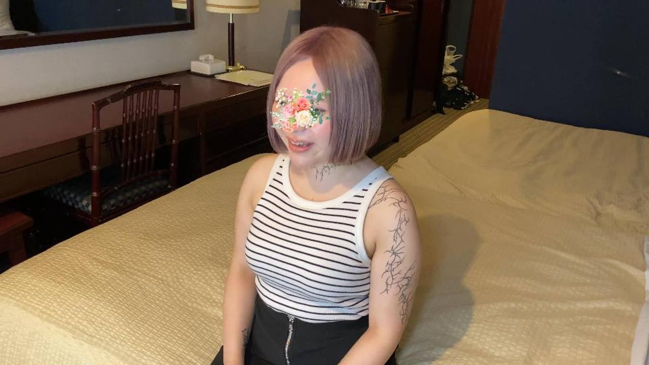 Six consecutive self-facial cumshots on her face, cumshot pack _!? A blowjob and handjob will ejaculate group dicks one after another, and don't forget to even do a cleaning blowjob Mikan-chan Vol. 1