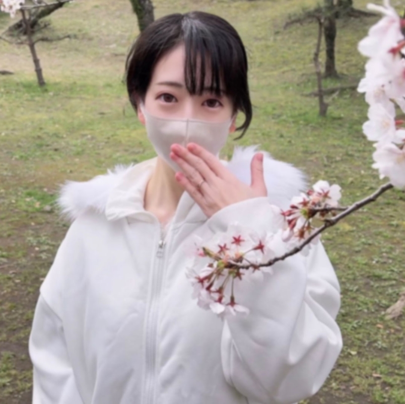 *Closed on May 6th [NTR ethics collapse] Sex Response Local School Teacher is showing a sex replies while taking a photo of her husband and her husband call her to make a real uterine affair and insemination on a dangerous day.