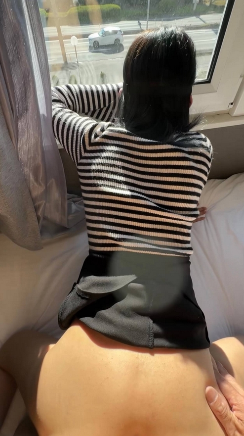 Female teacher blowjob and sex in smoking area, love juices that draw thread