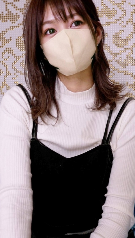 [4K bonus available over 80 minutes] Marunouchi worker, beautiful office lady with SS-class new graduate on a serious dangerous day, raw creampie without a condom, video of sexual activity over 80 minutes * Ends when sold out