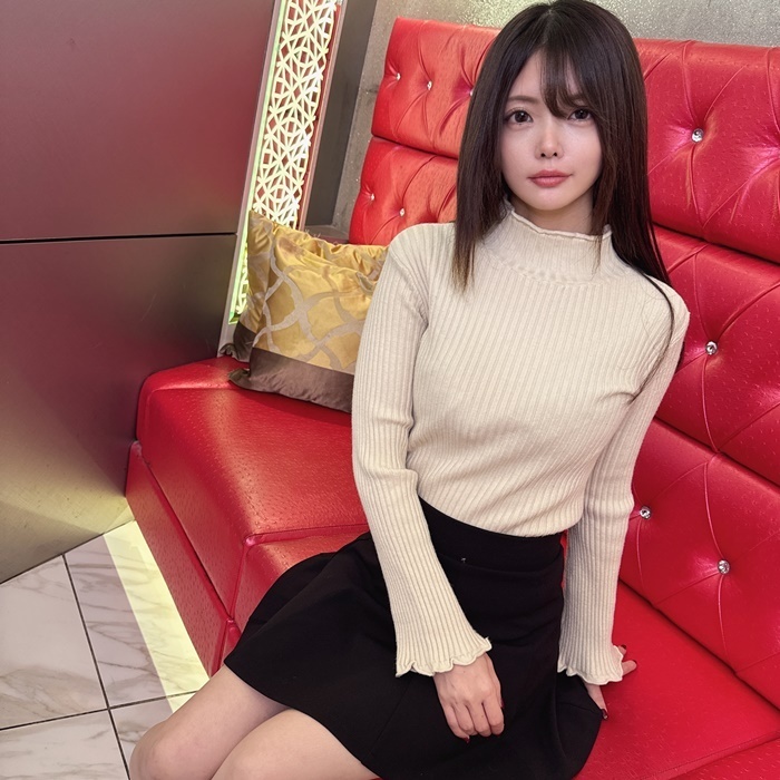 A superb beauty♡ This look is just like an entertainer!!! And this woman is super erotic♡ Everything about her is top-notch, and the raw sex with Mai-chan is something you'll want to keep forever!♡